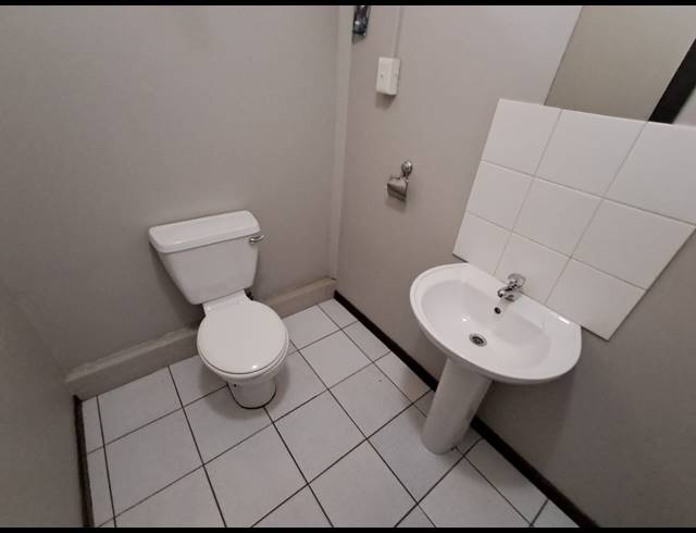 347M² MEDICAL SUITE FOR SALE IN VEREENIGING CENTRAL